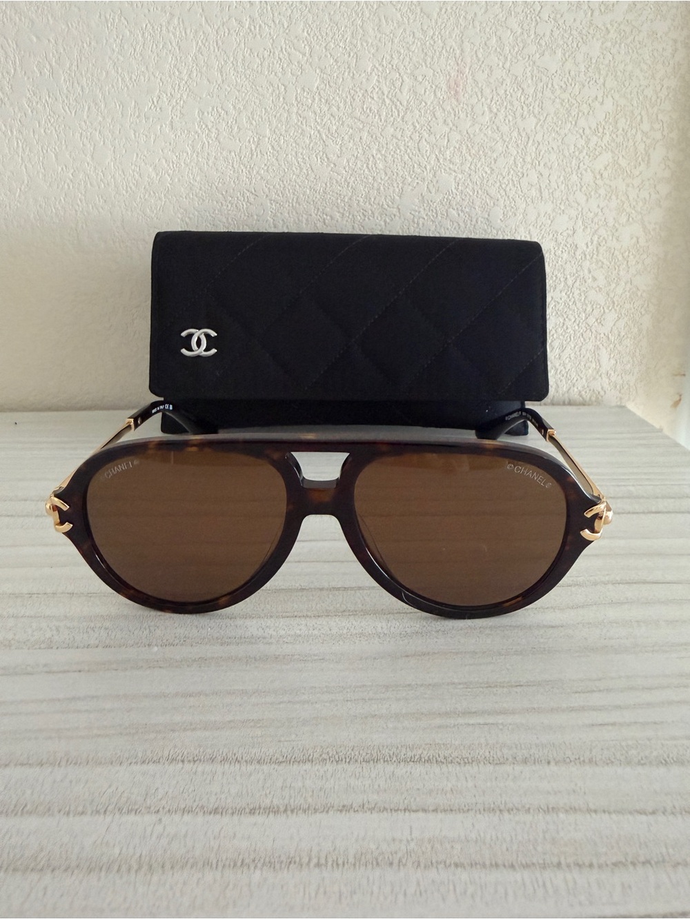 CHANEL Brown Gradient Sunglasses with Gold CC Accents Auth - Picture 3 of 8